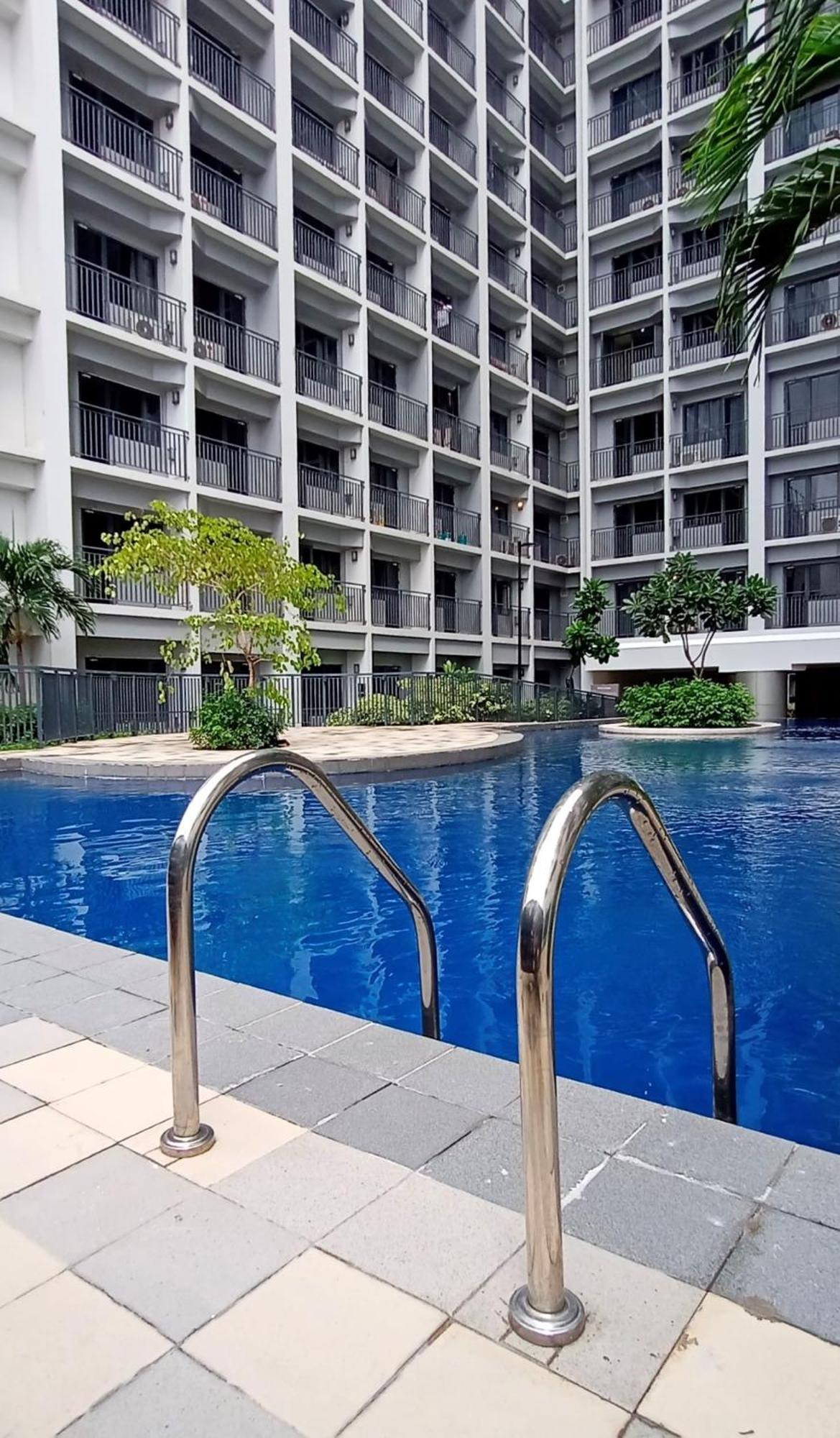 The Splendor Comfortable Living By Awsom Phil Пасай Екстериор снимка