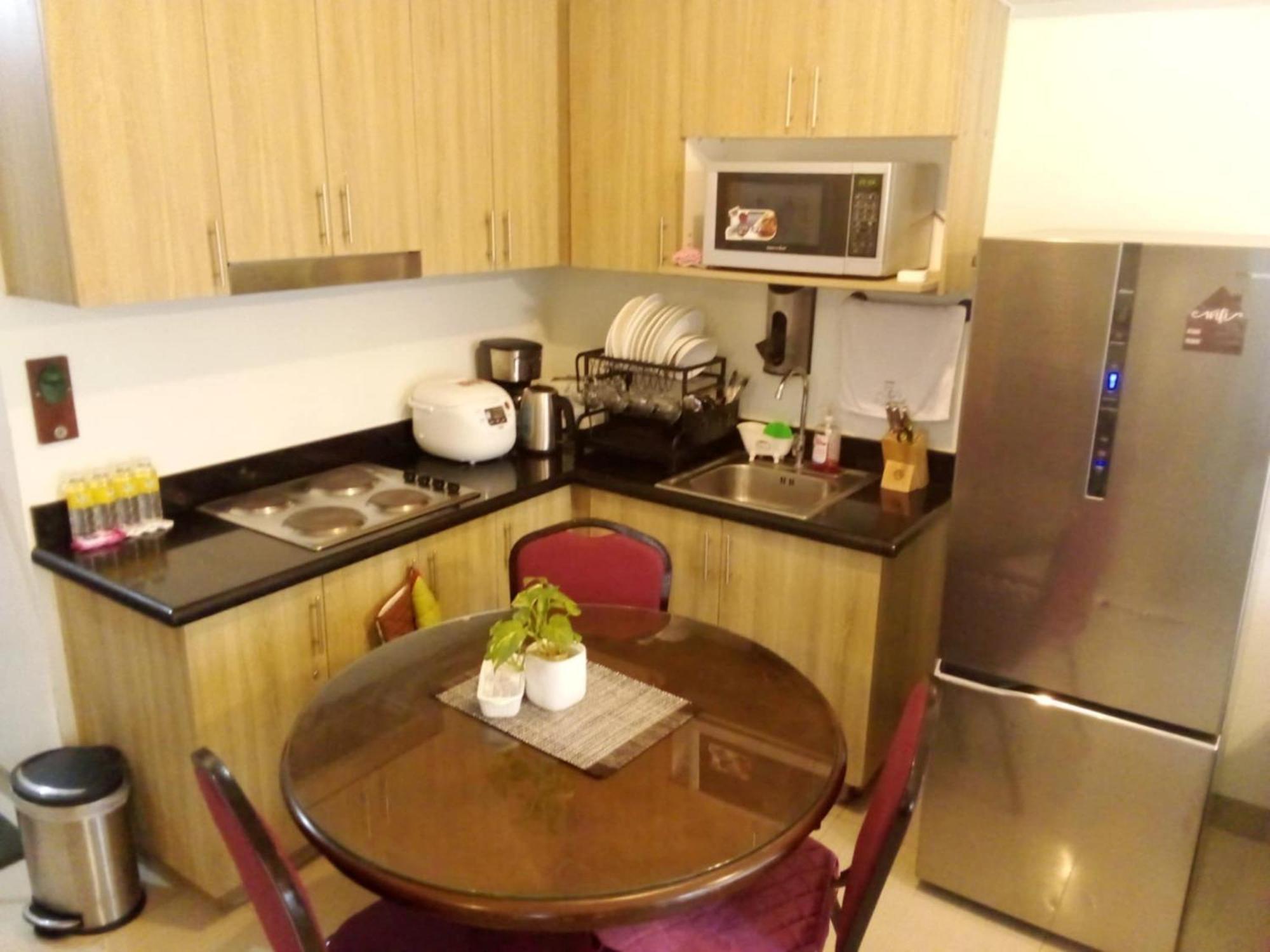 The Splendor Comfortable Living By Awsom Phil Пасай Екстериор снимка